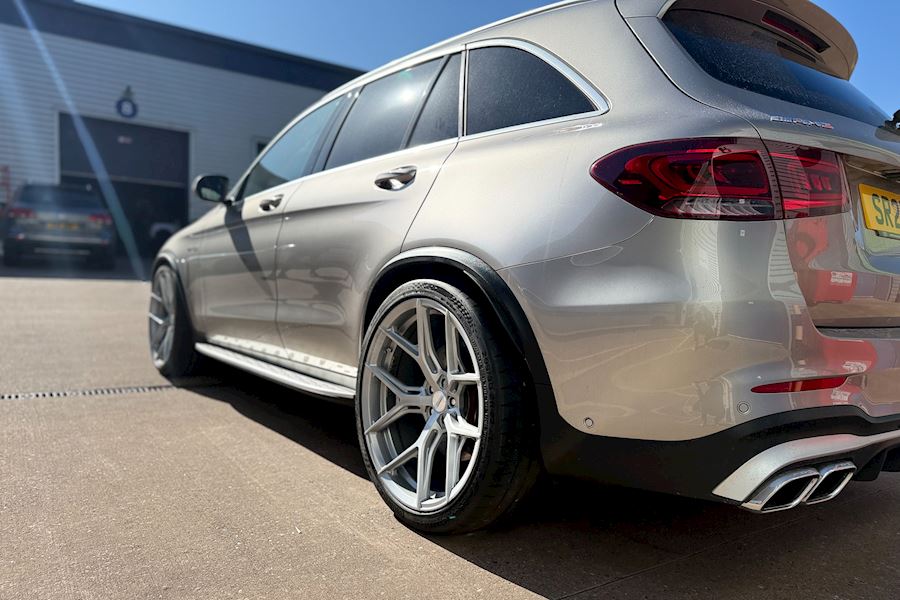 Mercedes GLC63 AMG installed with Vossen HF-5 wheels